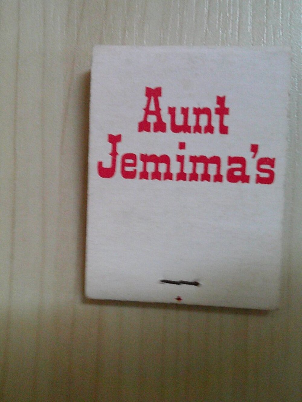 Lot of Aunt Jemima Breakfast Club Advertising Buttons, matchbook - Picture 11 of 16